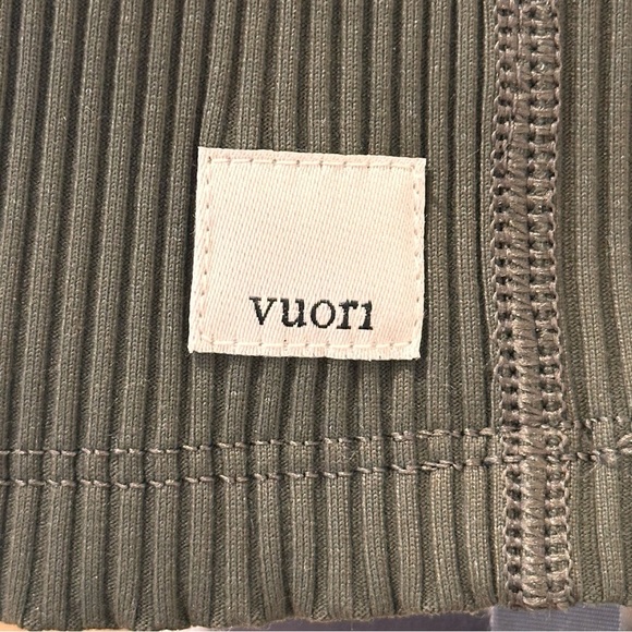 Vuori All The Feels Ribbed Strappy Tank Top Green Cropped Athleisure Yoga XL - Picture 7 of 11